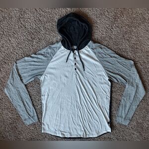 Good Man Brand Gray Color block Henley Hooded Long Sleeve Shirt Medium NWOT